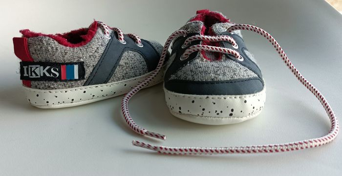Baskets 1 er age IKKS - photo numéro 2