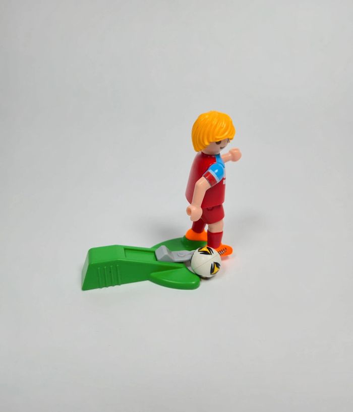Playmobil Joueur de football Sport Actioon - photo numéro 4