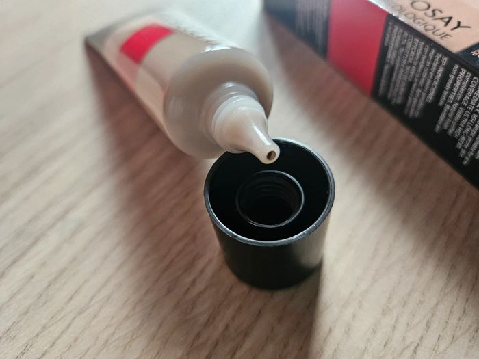 Fluide correcteur la roche posay - photo numéro 5