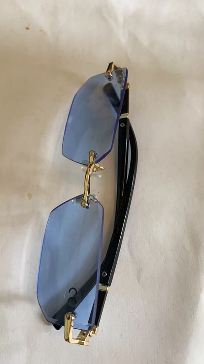 Lunette soleil - photo numéro 2