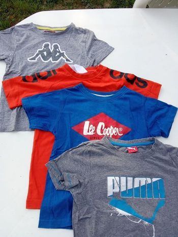 Lot de 4 tee shirts garçon 8 ans marque puma, adidas, lee Cooper , Airness, orange, gris, bleu, rouge, Sport