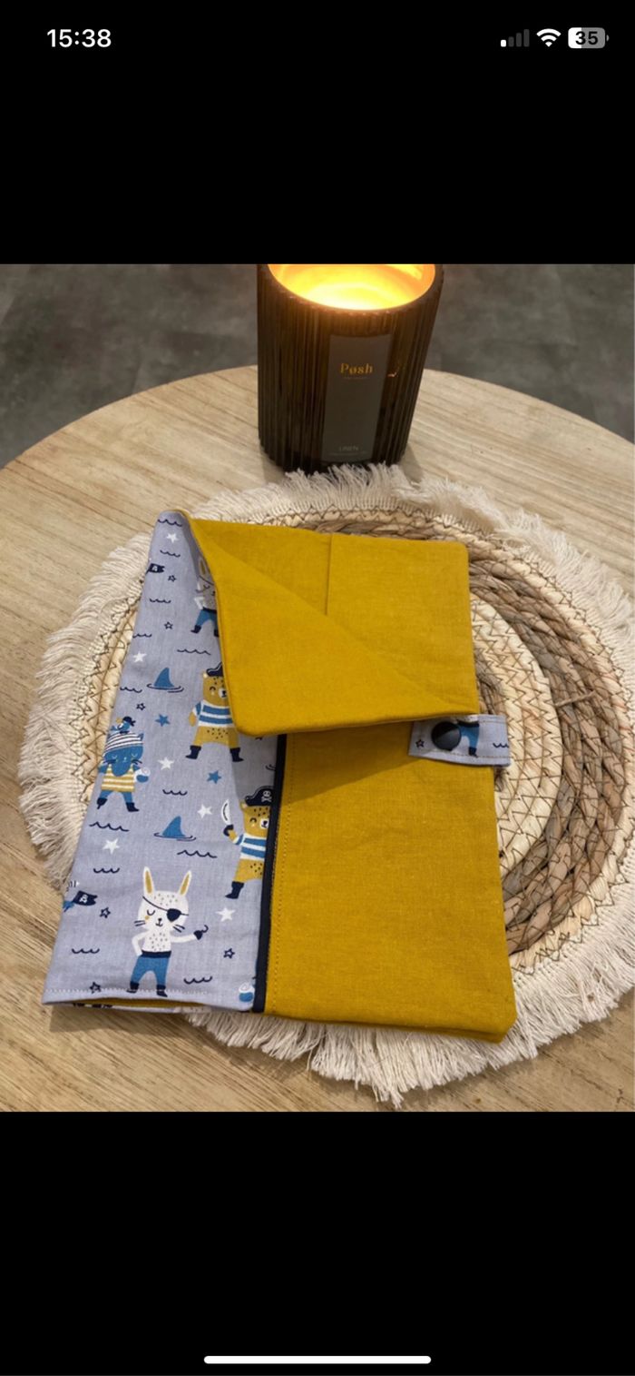 Protège carnet de santé - photo numéro 2