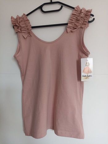 Top rose poudré à volants