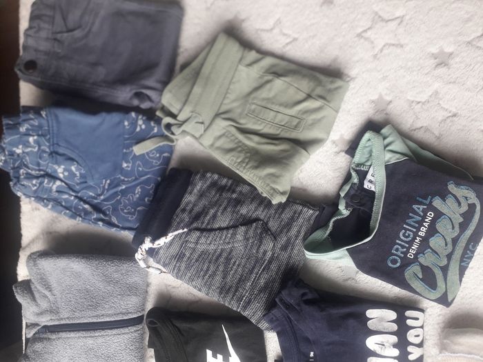 Lot vêtements 9 mois - photo numéro 4