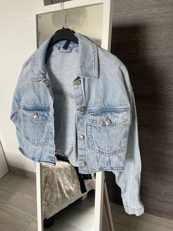 veste en jean courte / S