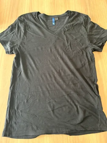 TEE shirt noir H&M taille M