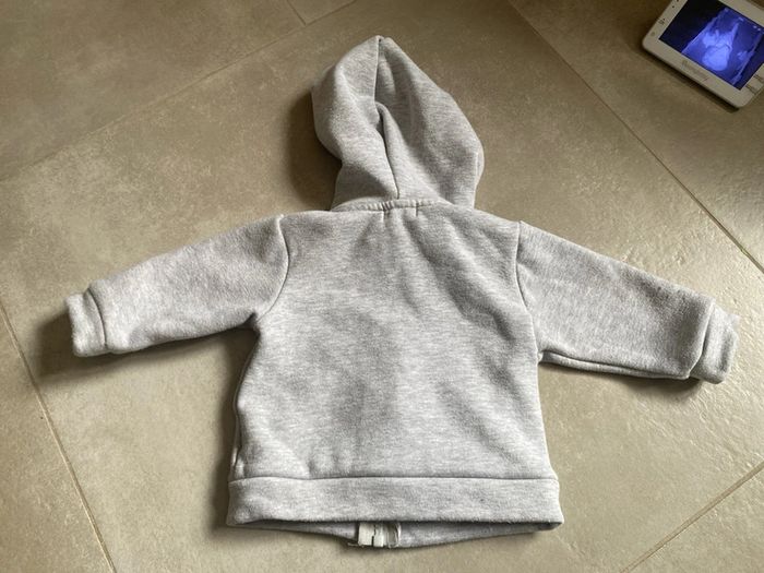 Gilet polaire 6 mois - photo numéro 7