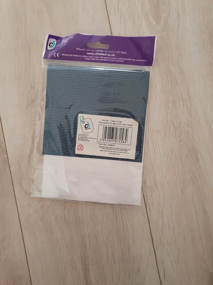 Papier ondulé neuf - photo numéro 2