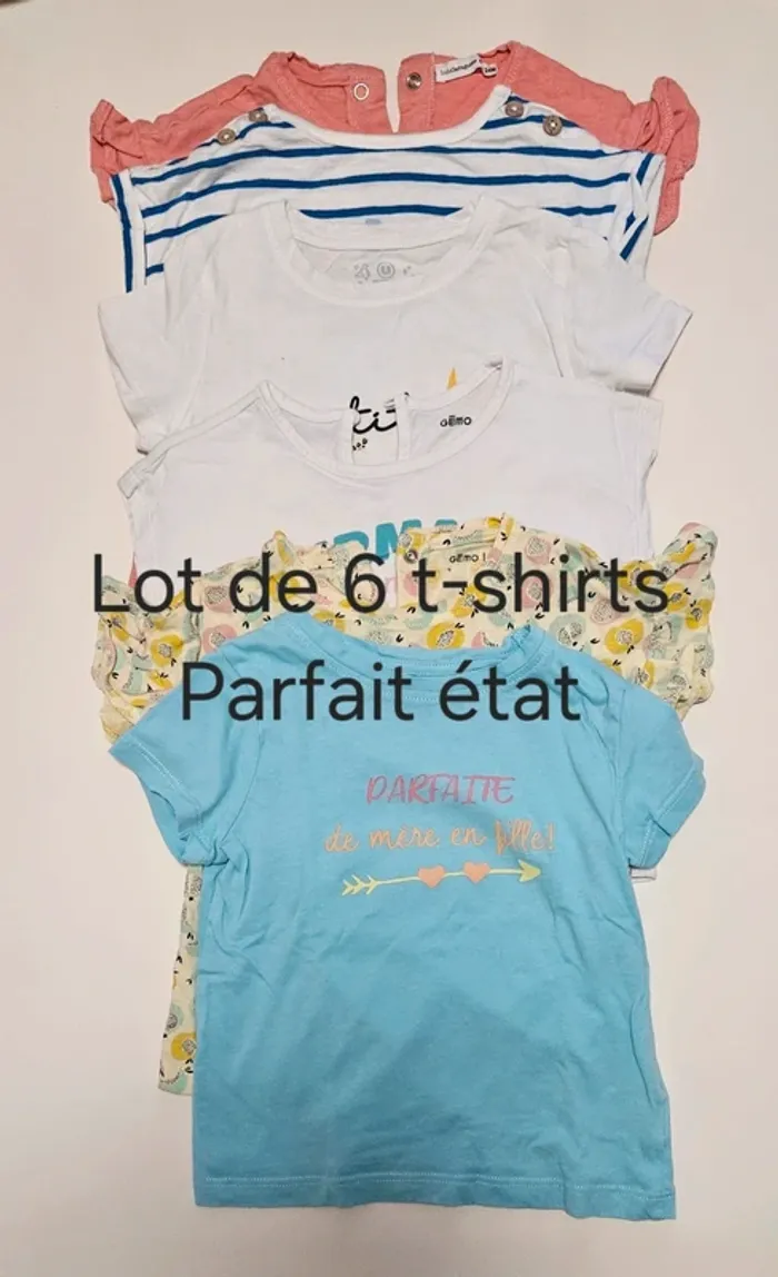 Lot de 6 t-shirts - parfait état - 24 mois