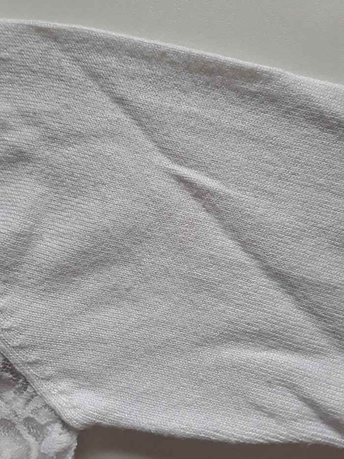 Gilet avec dentelle 6 ans - photo numéro 7