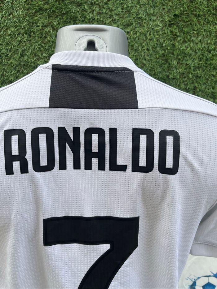 Maillot Ronaldo Juventus Turin - photo numéro 4