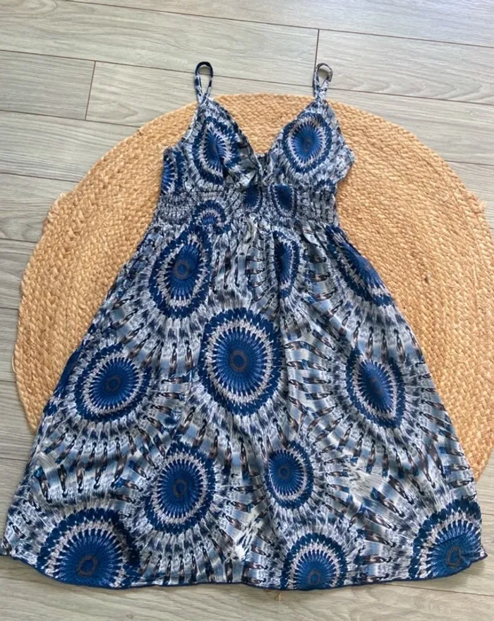 💙 Petite robe bleue Taille M/L 💙