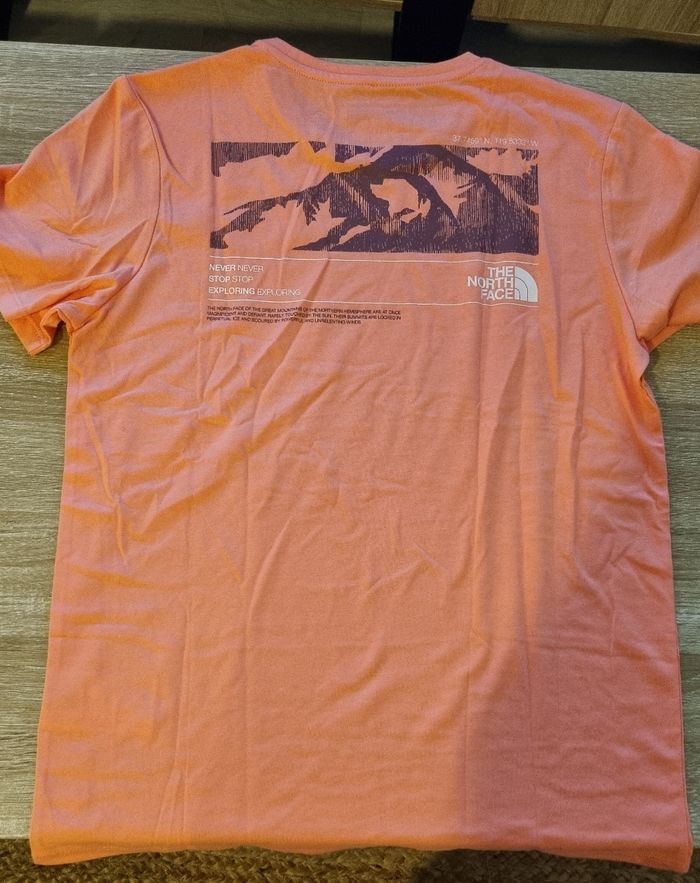 T-shirt sport - photo numéro 2