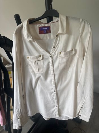 Chemise