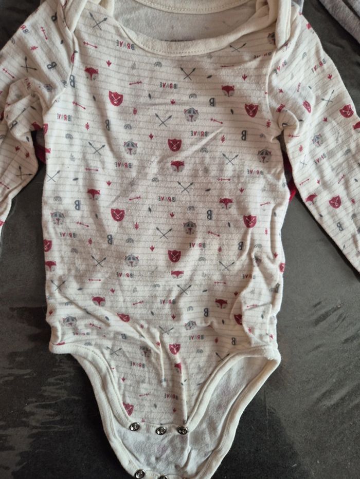 Lot 2 bodies manche longue viking 71cm - photo numéro 2