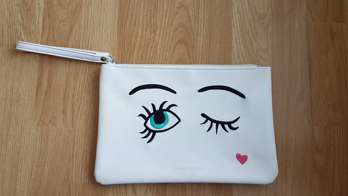 Pochette blanche nafnaf