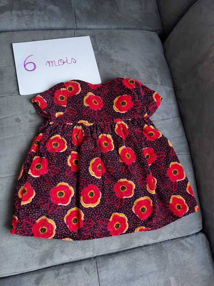 Robe 6 mois - photo numéro 2