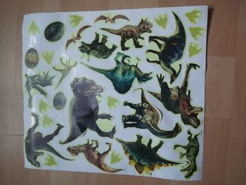 Lot Autocollants décoration chambre  dinosaures brillant nuit (vert)