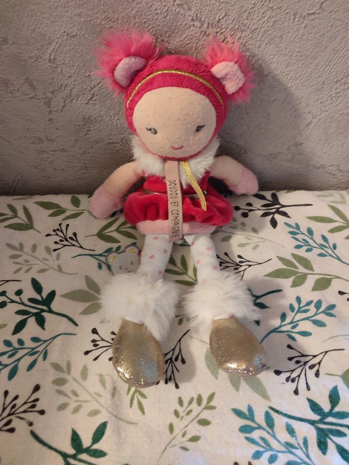 Doudou poupée doudou et cie