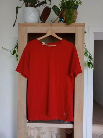 T-shirt technique homme taille L rouge c54