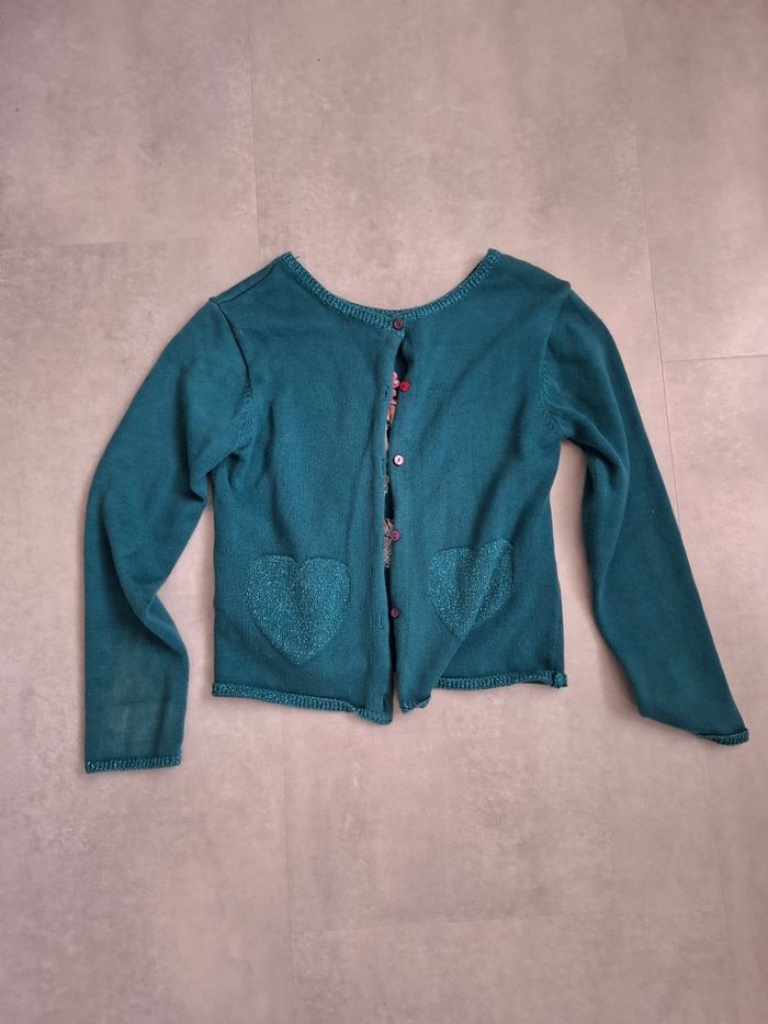 Pull du pareil au même 8 ans - photo numéro 4