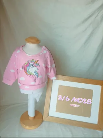 Sweat rose licorne Shein fille 3/6 mois