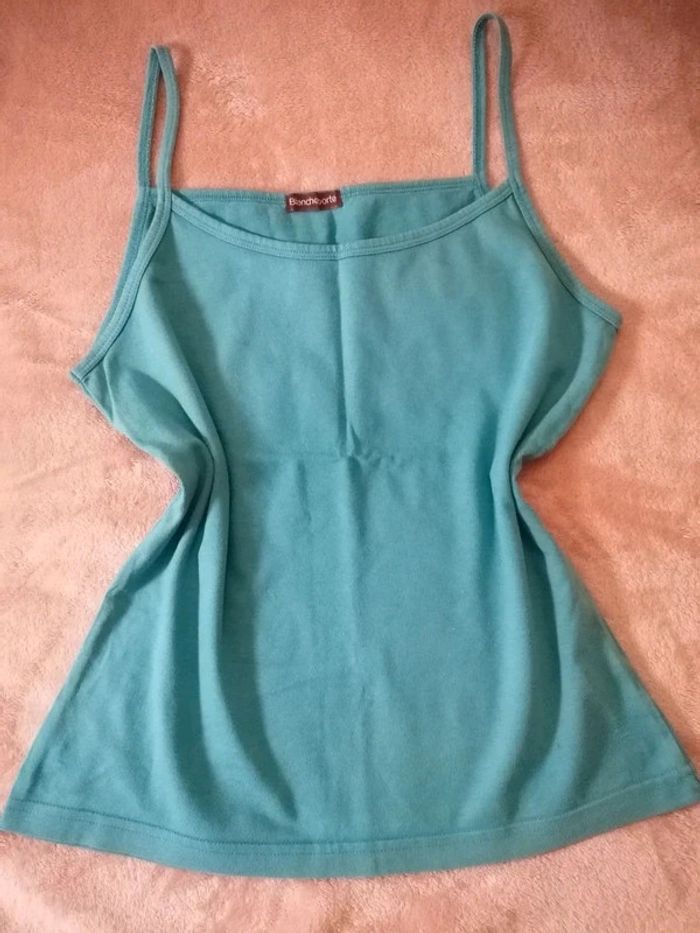 T-shirt bleu