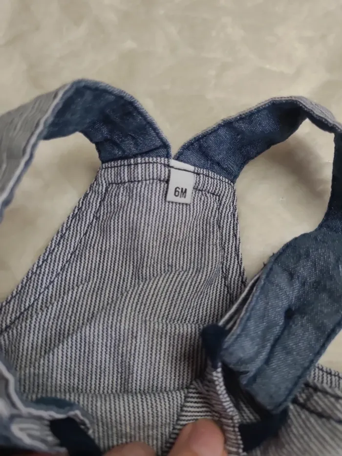 👶Salopette short taille 6mois👶 - photo numéro 3