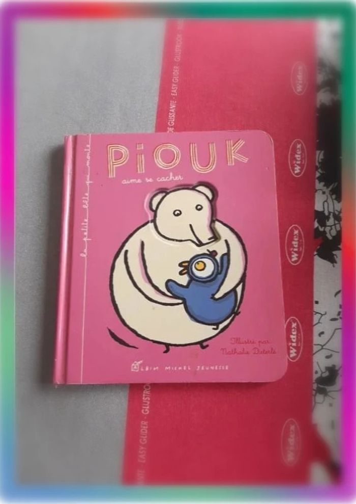 Piouk aime se cacher