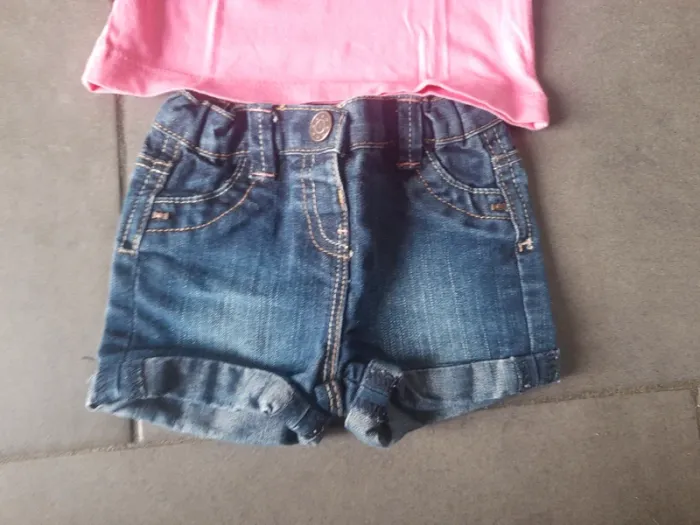 Short/T-shirt - photo numéro 3