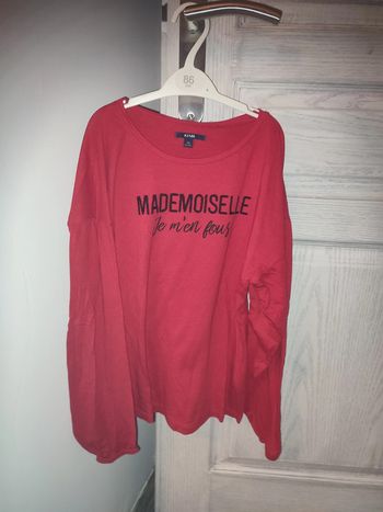 t-shirt rouge mademoiselle je m'en fout