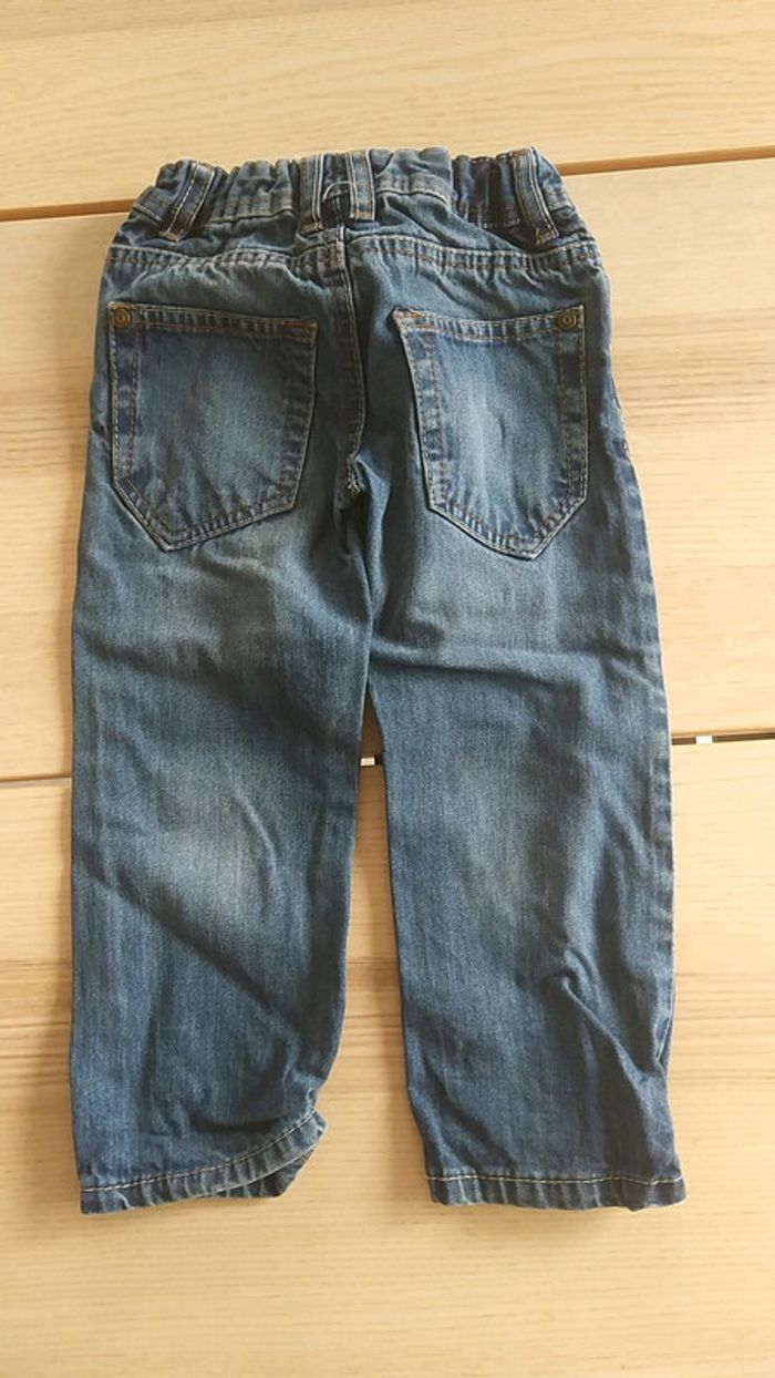 Jean tape à l'oeil 2 ans - photo numéro 3