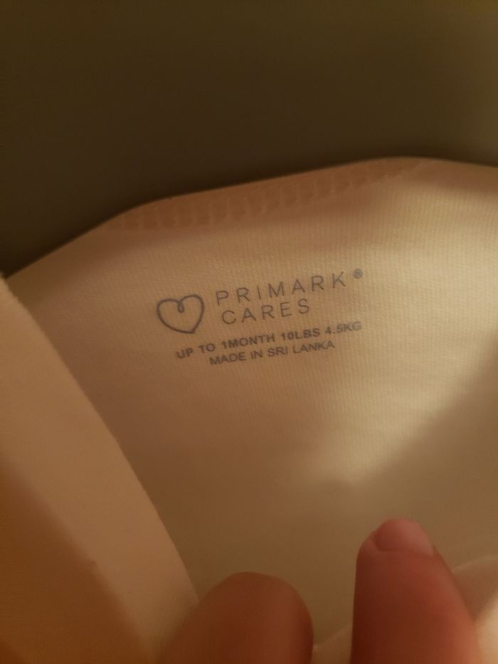 Lot de 2 bodys 🎀 Primark 0-1 mois 2€ - photo numéro 5