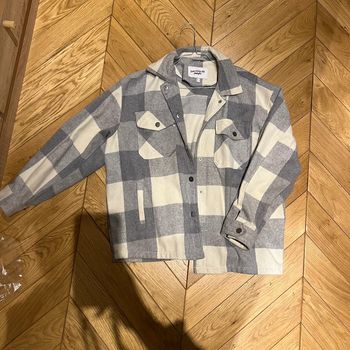SurChemise chaude Jennyfer taille small