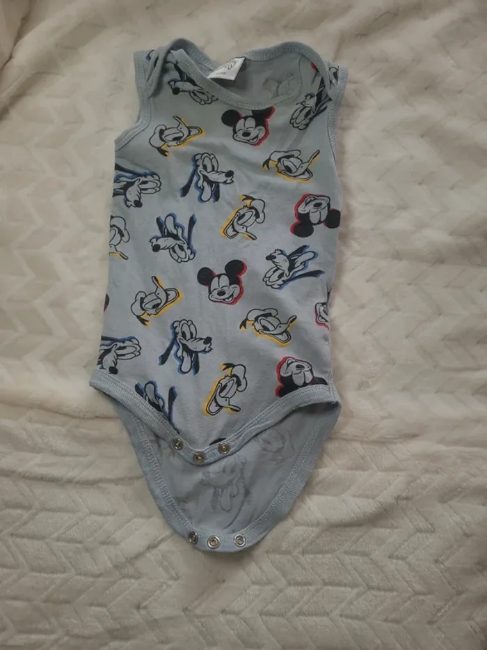 👶Body taille 6mois 62/68cm👶