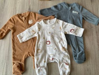 Lot pyjamas