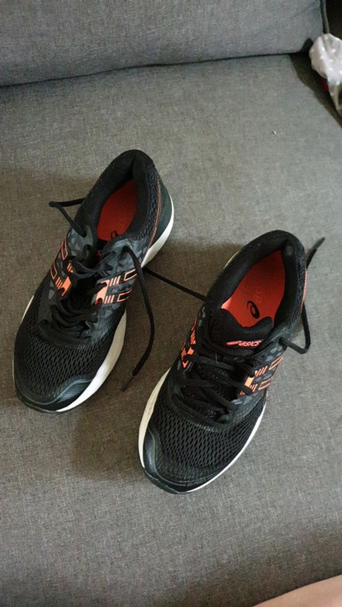 Basket asics pulse 9 quasi neuf - photo numéro 4