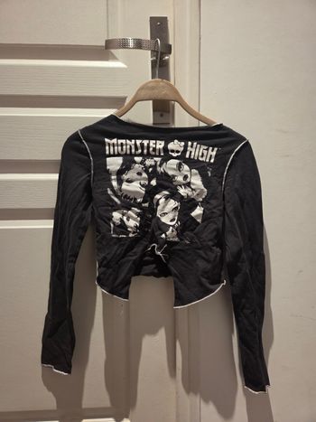 Haut monster high manche longue noir 