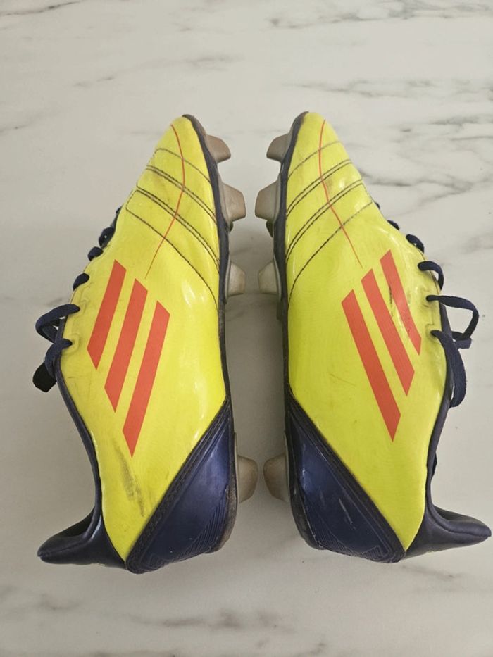 Adidas chaussures de foot 35.5 - photo numéro 6