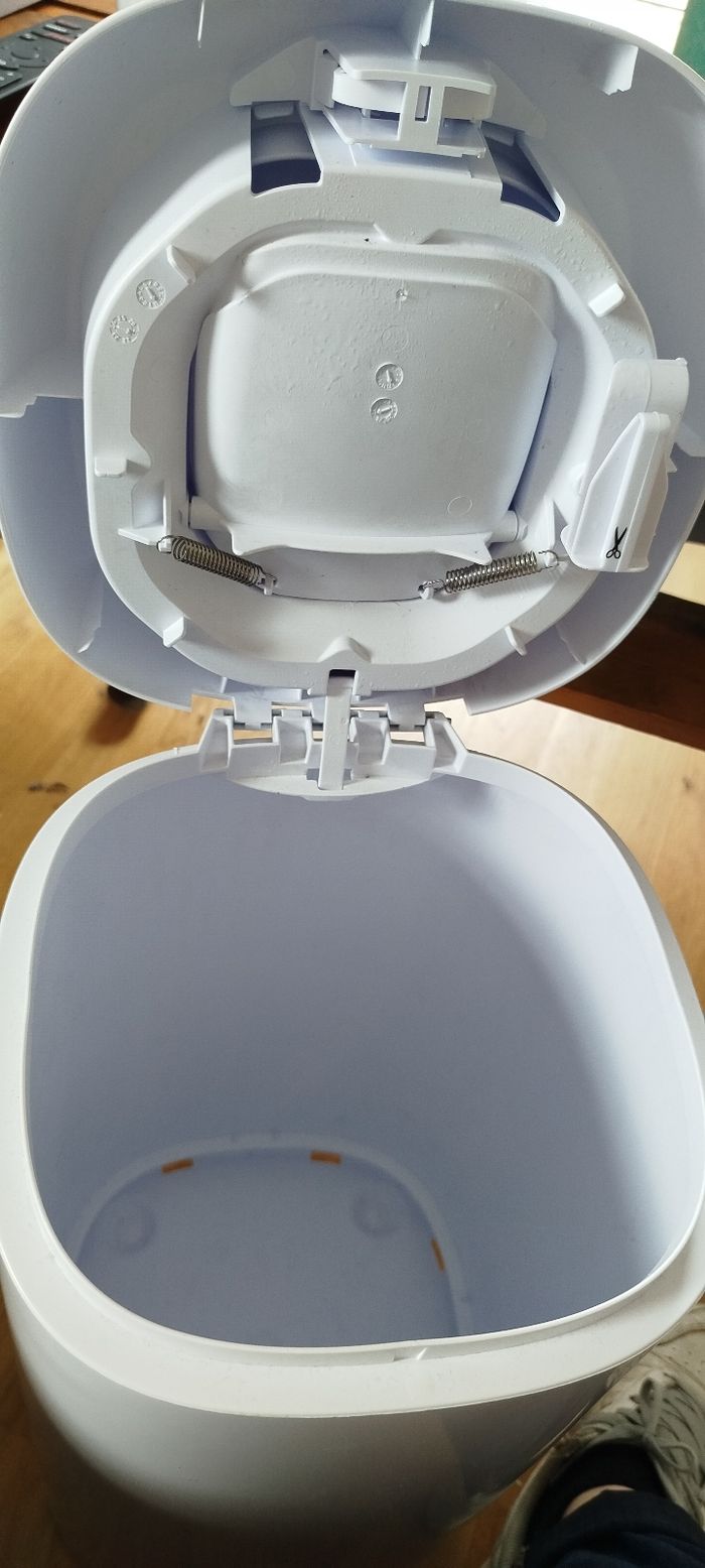 Poubelle à couches - photo numéro 4