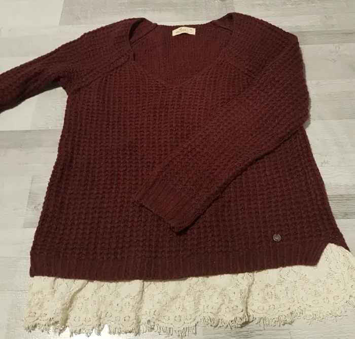 Pull Col V - Hollister - T.M