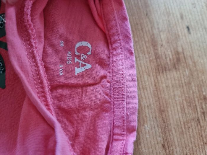 Lot de 3 tee shirt et 1 robe - photo numéro 2