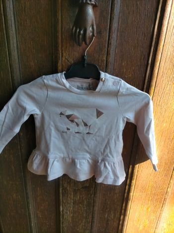 Ravissant tee shirt IKKs 18 mois 