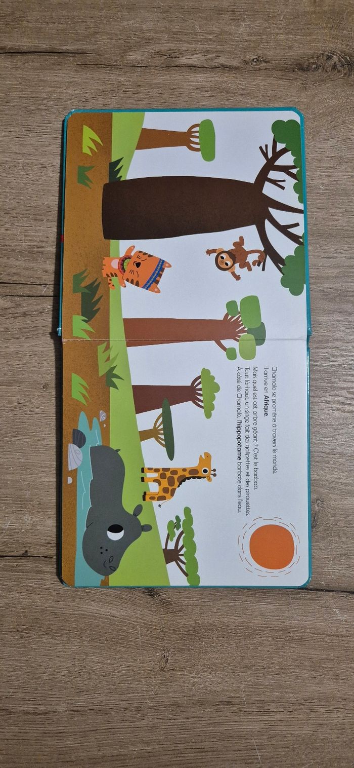 Livre à toucher Chamalo les animaux du monde - photo numéro 2