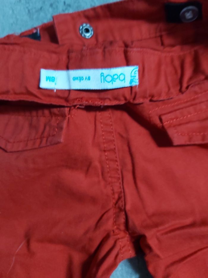 Pantalons x2, 6 mois garçon comme neufs - photo numéro 3