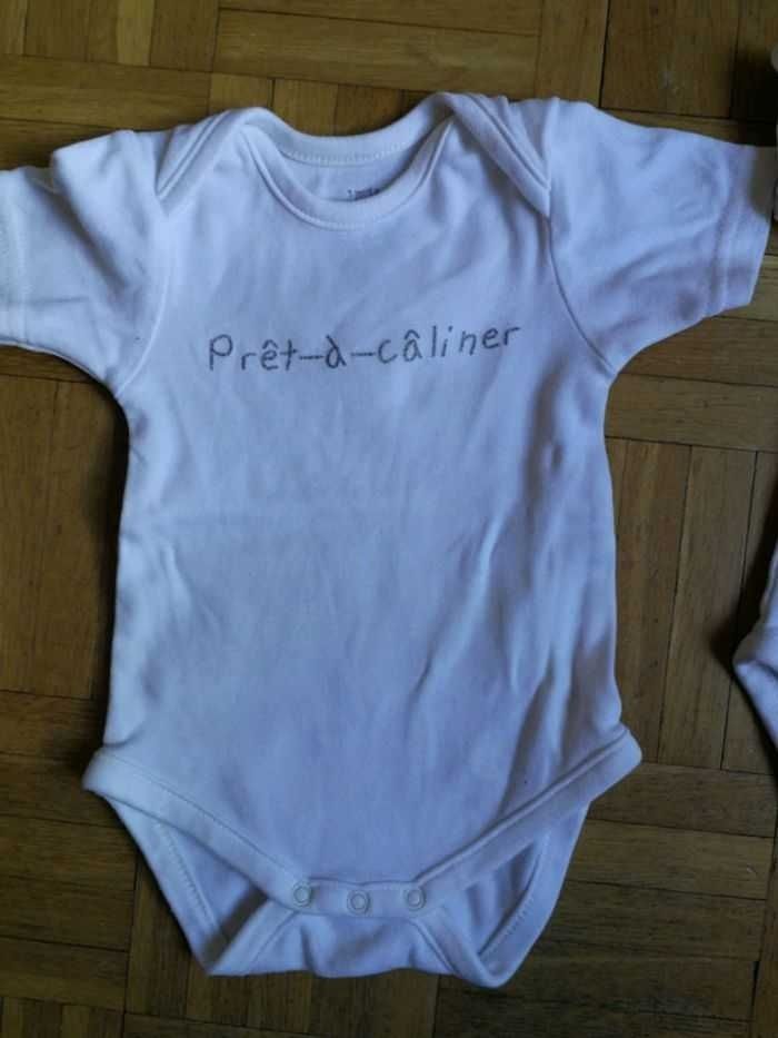 3 bodys MC 1 mois baby club - photo numéro 6