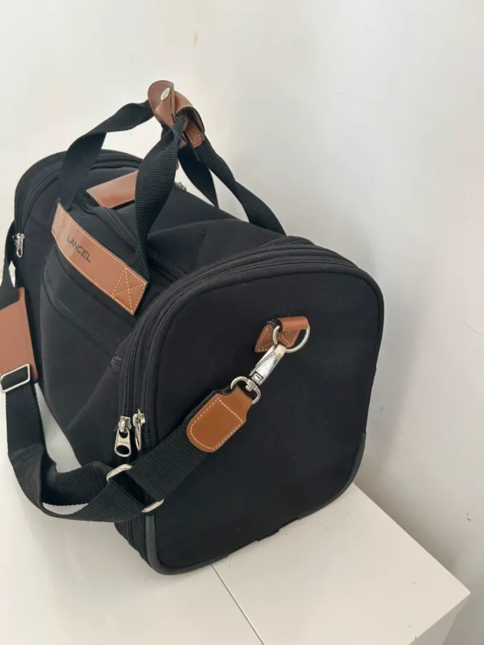 Lancel sac de voyage noir / valise week end - photo numéro 2