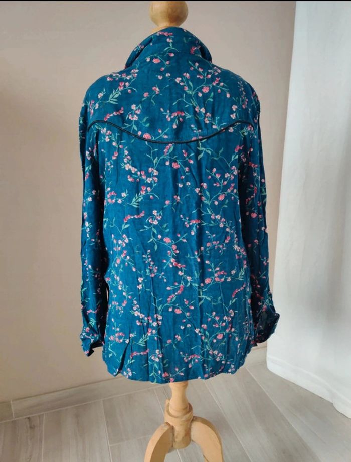 Chemise fleurie - photo numéro 5