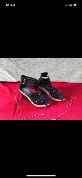 Chaussure compensée p 38