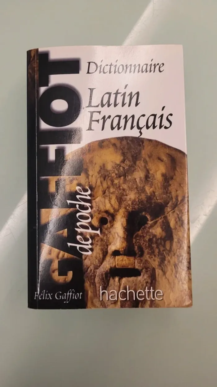 Dictionnaire Latin Français Gaffiot de poche